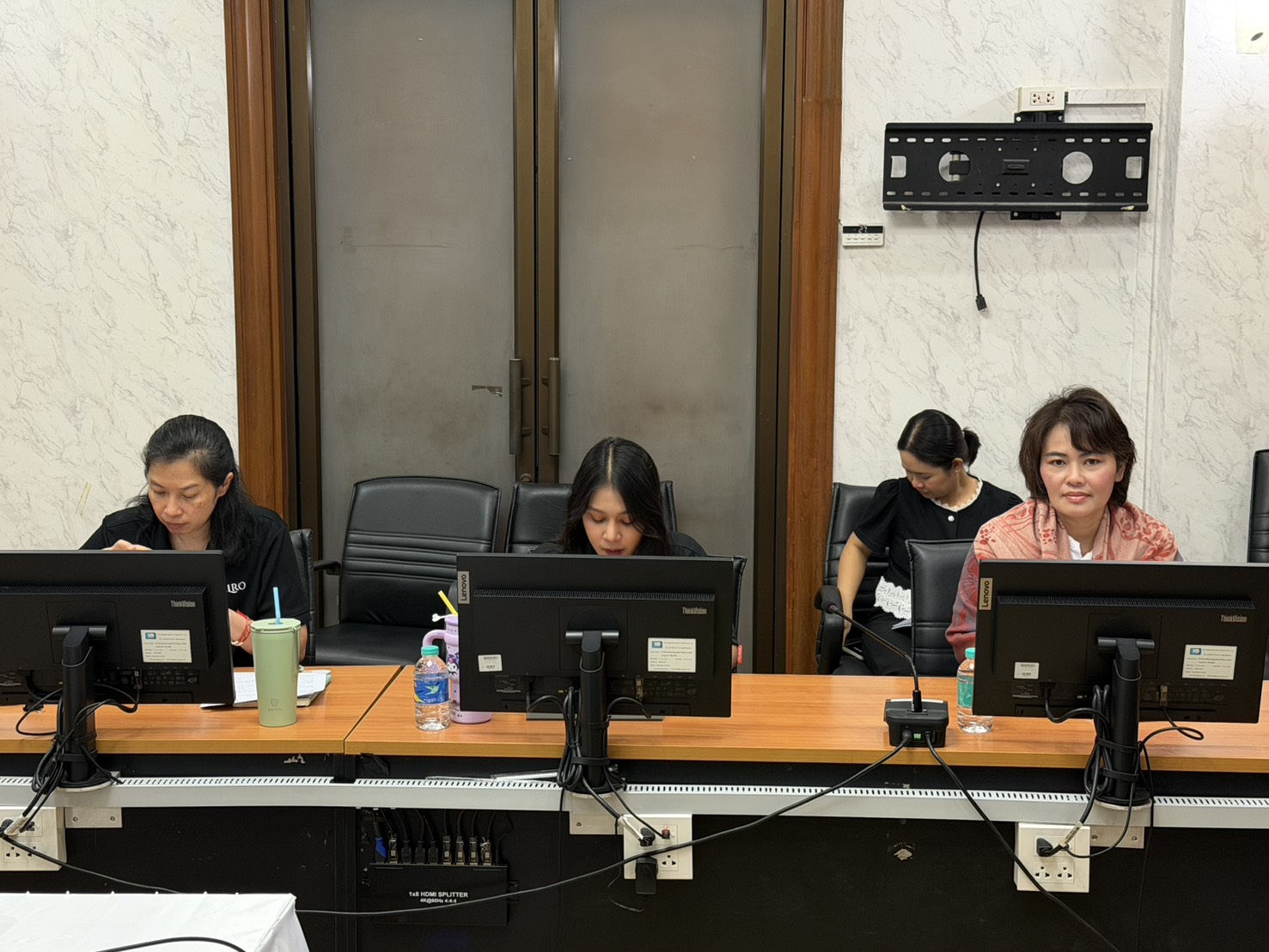 title - ประชุมคณะทำงานจัดทำ ทบทวน ปรับปรุงระเบียบ ประกาศ ข้อบังคับ และแนวทางปฏิบัติงาน  ของกองทุนการปฏิรูปที่ดินเพื่อเกษตรกรรม ครั้งที่ 3/2569 